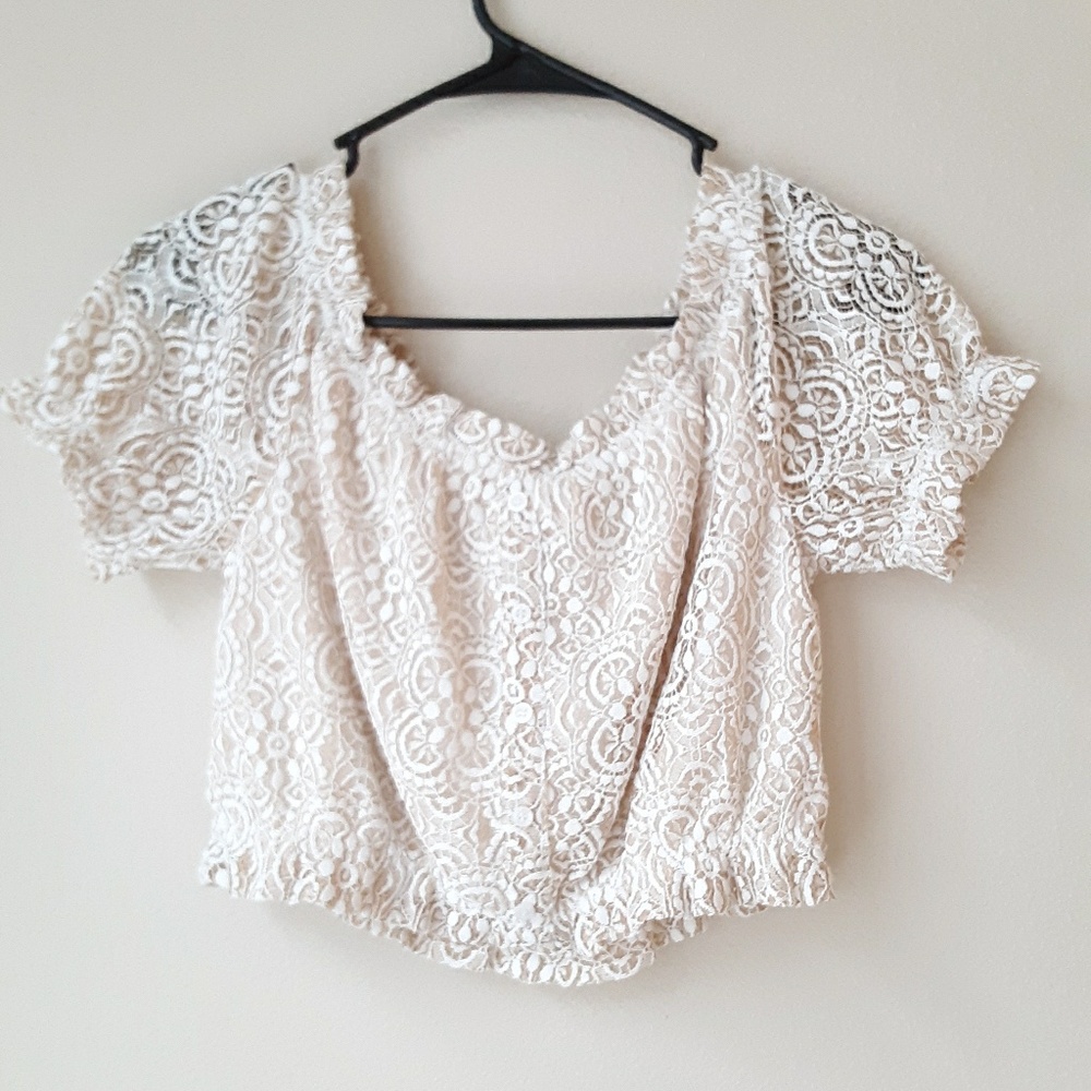BUNDLE ONLY:On/off shoulder crop top